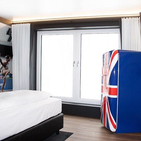 Rhe Hotel By Wmm Hotels Райнау Екстериор снимка