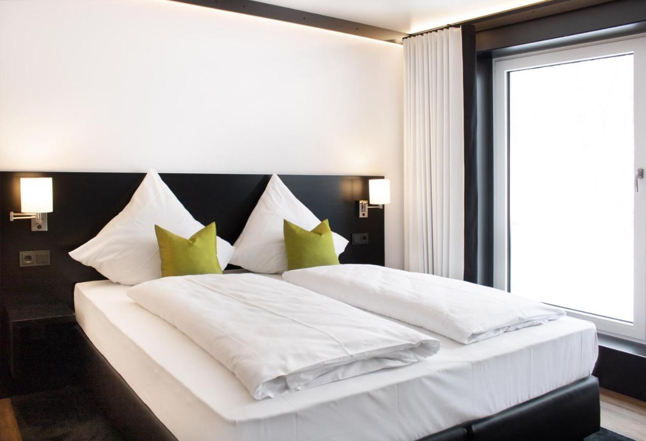 Rhe Hotel By Wmm Hotels Райнау Екстериор снимка