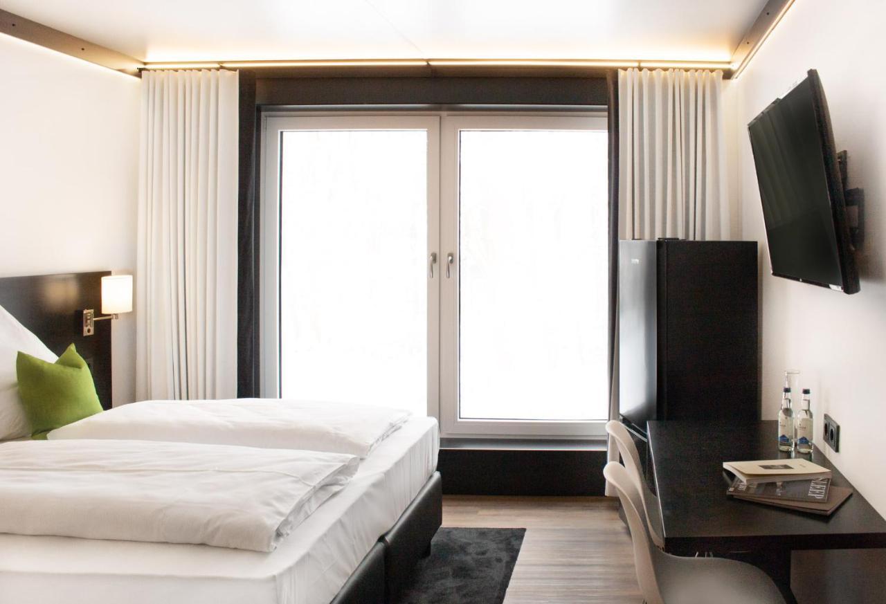 Rhe Hotel By Wmm Hotels Райнау Екстериор снимка